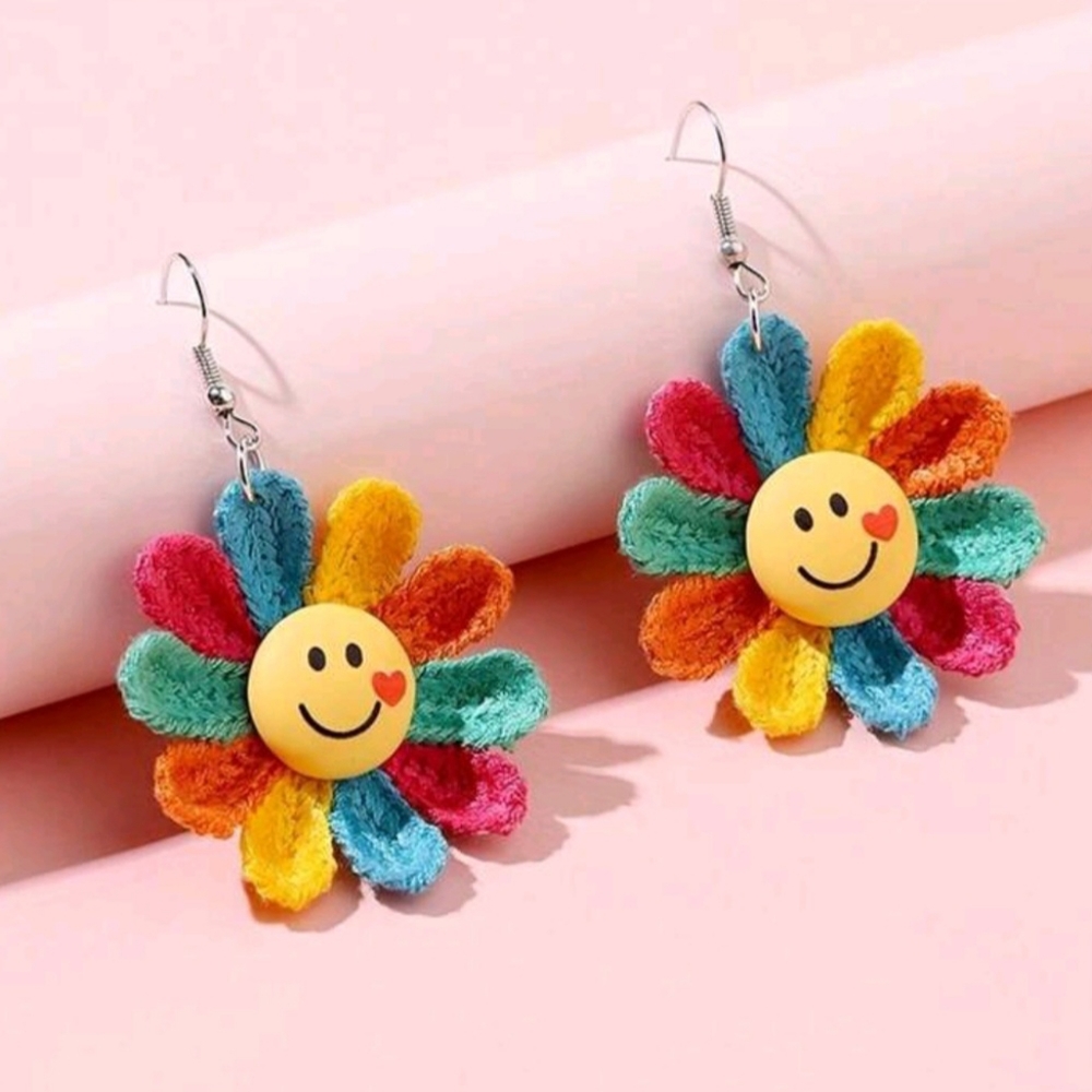 "Smile" Rainbow Sunflower Smiling Face Earrings New!  🌈HP!